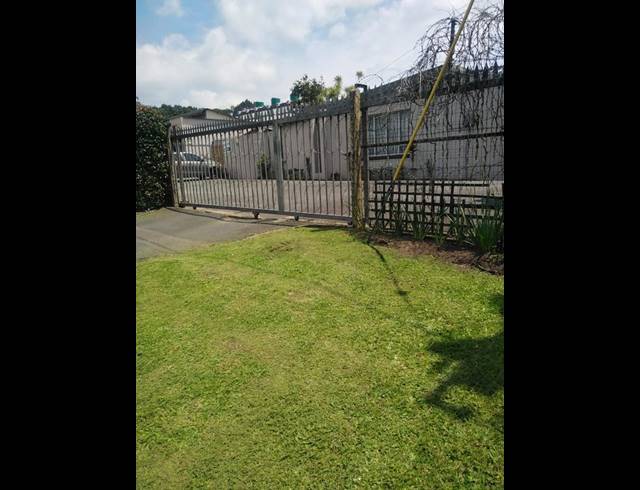 1 BEDROOM APARTMENT FOR SALE IN PINETOWN